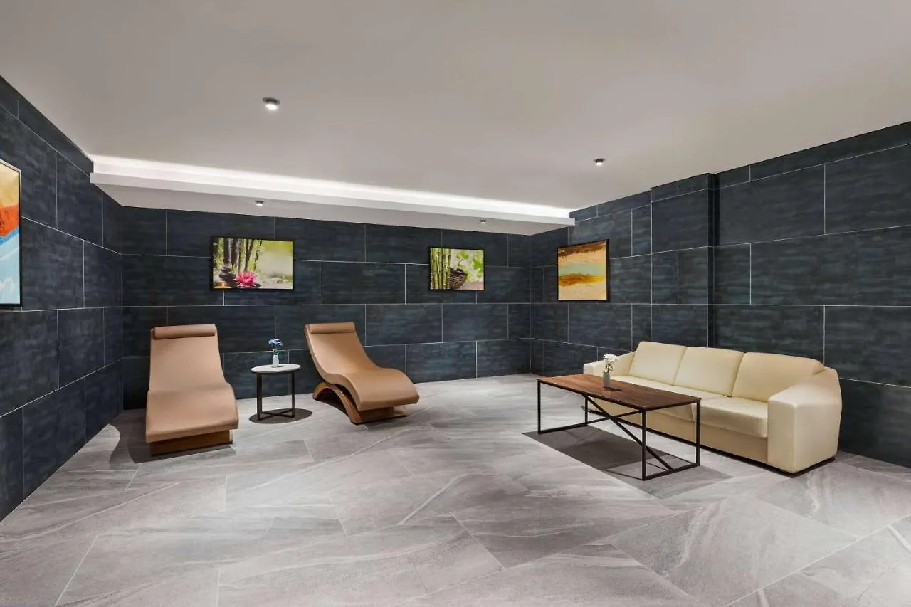 Hotel Wyndham Garden Baku