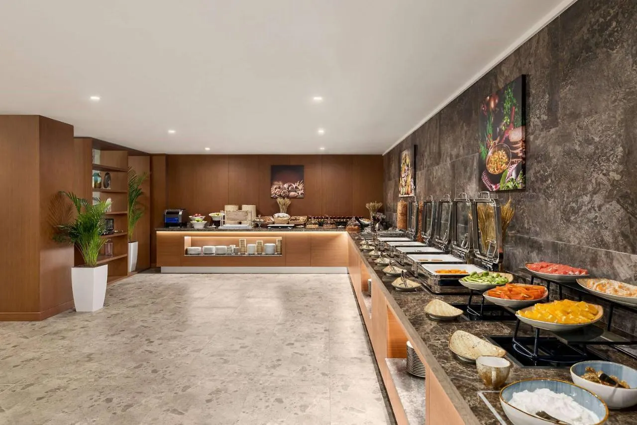 Hotel Wyndham Garden Baku