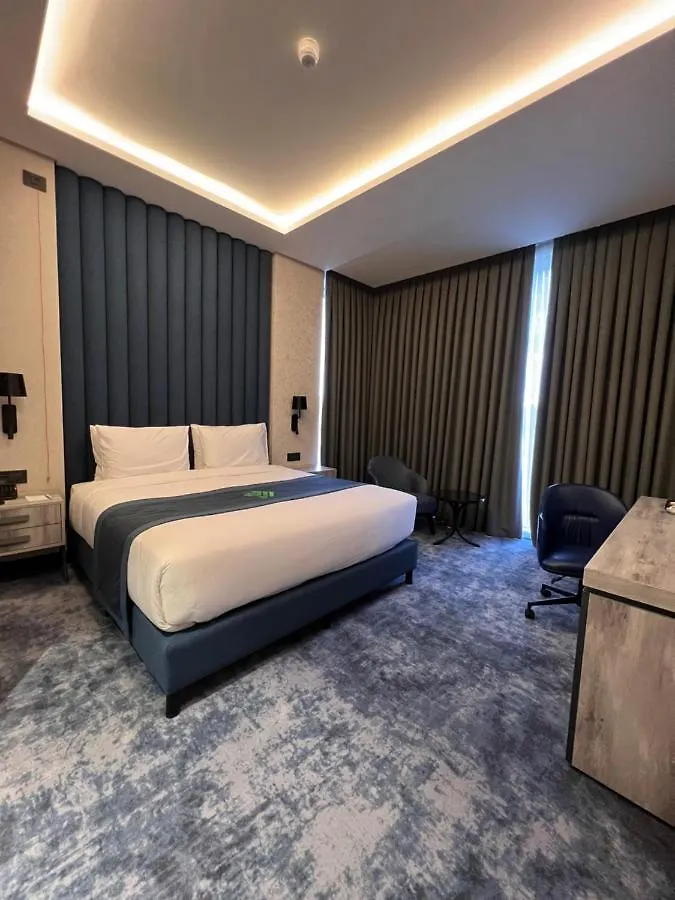 Wyndham Garden Baku 호텔 5*,