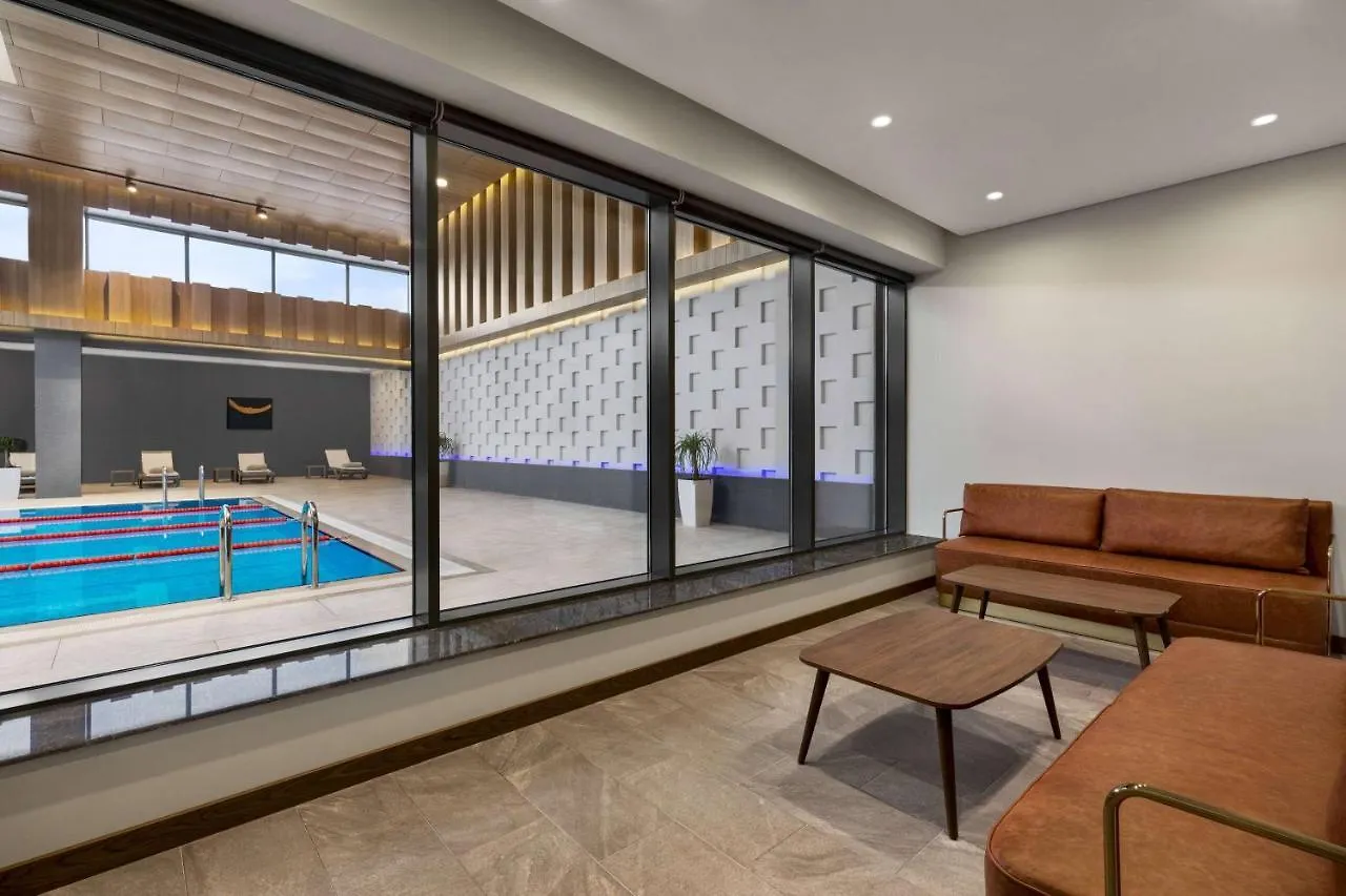 Wyndham Garden Baku 호텔